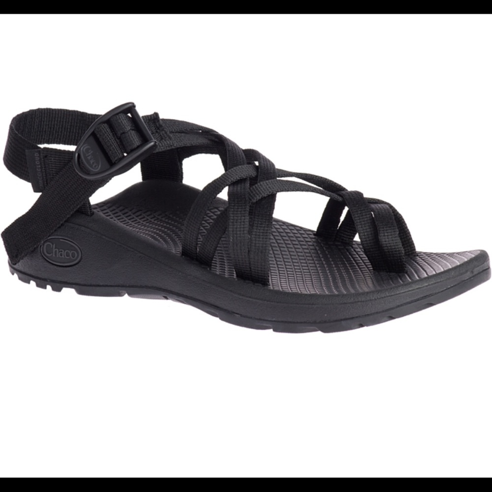 NWT ▪️ Chaco Black ZCloud X2